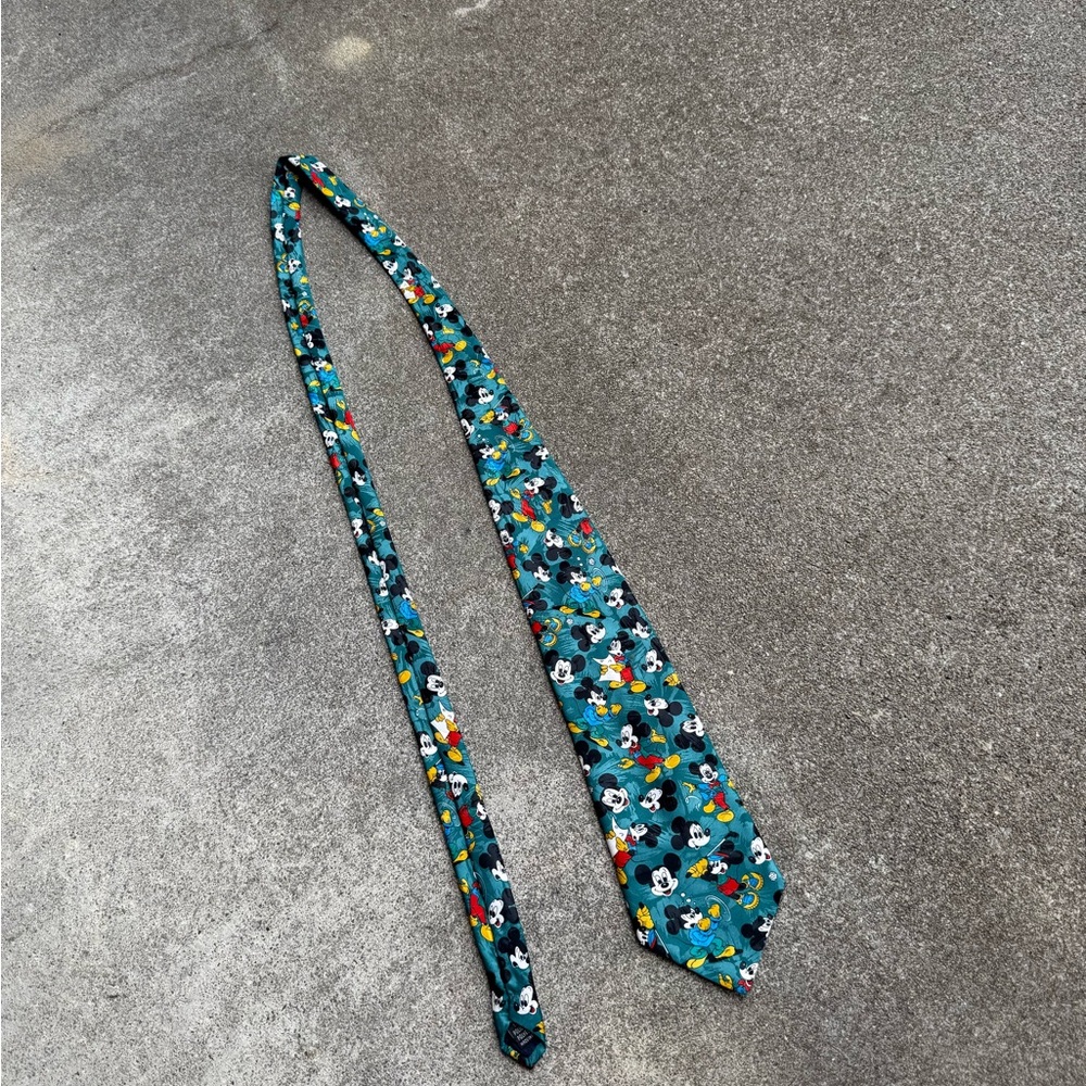 Vintage Disney Mickey Unlimited Mickey Mouse All Over Print Tie